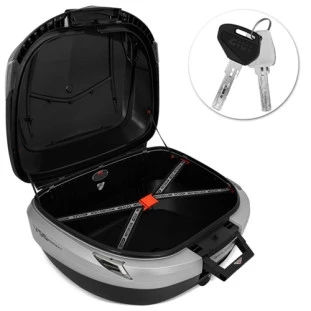 Bauleto 56L Maxia 4 Monokey Acab. Alum. Lente Fumê Givi
